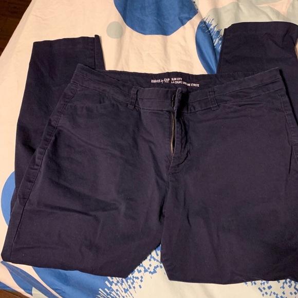 2 pairs Gap khaki city pants - Picture 1 of 2